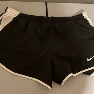 used nike running shorts good condition barely worn